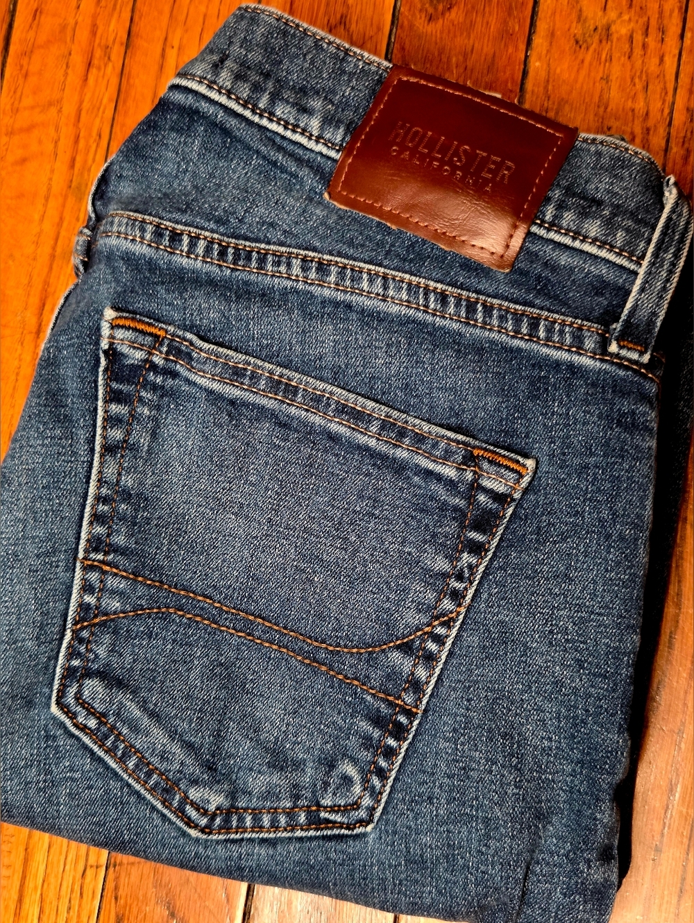 Hollister Epic Flex Slim Straight  Blue Jeans Actual Size 31x30 Tag 31x32 A1